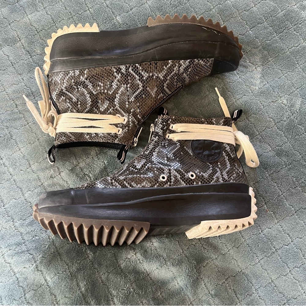 Converse Run Star Hike Hi Snakeskin Leather Platform Sneakers 170057C Womens 9.5